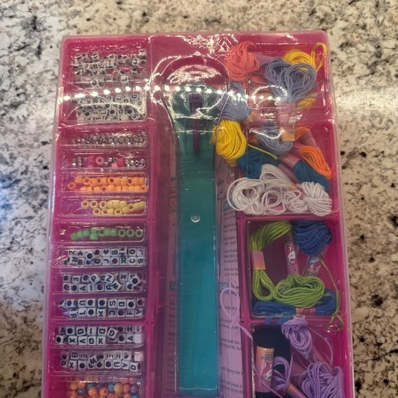 Friendship bracelet beads - Picture 2 of 3